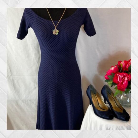 Michael Michael Kors Navy Waffle Knit Dress (ONLY) EUC  Size Medium - Picture 1 of 16
